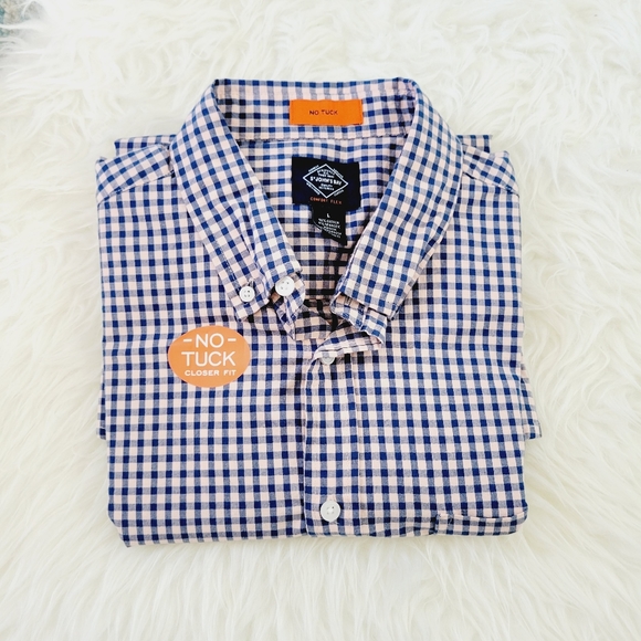 St. John's Bay Other - St. John's Bay Short Sleeve  Button-Down Shirt sz L